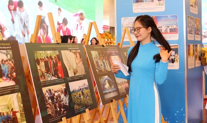 Gần 500 đại biểu tham dự Đại hội Đại biểu Phụ nữ thành phố Hà Nội lần thứ XVII- Ảnh 5.