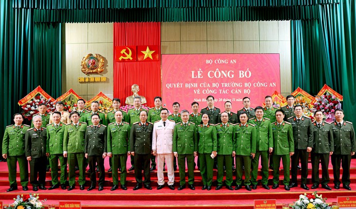 Thượng tá Cù Quốc Thắng giữ chức Giám đốc Công an tỉnh Ninh Bình- Ảnh 2.