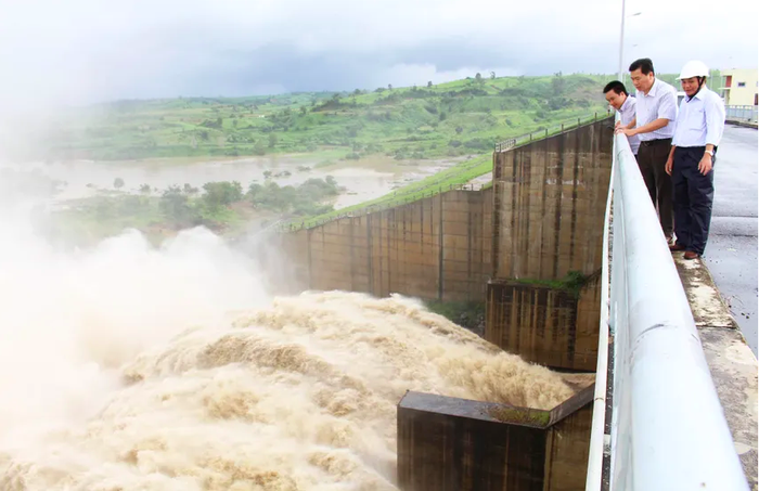 Doanh thu nhà máy thủy điện Sông Ba Hạ tăng thêm hàng trăm tỷ đồng- Ảnh 1.