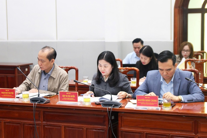 MTTQ Việt Nam tập huấn công tác bầu cử đại biểu Quốc hội khóa XVI và đại biểu Hội đồng nhân dân các cấp - Ảnh 2. MTTQ Việt Nam tập huấn công tác bầu cử đại biểu Quốc hội khóa XVI và đại biểu Hội đồng nhân dân các cấp - Ảnh 2.