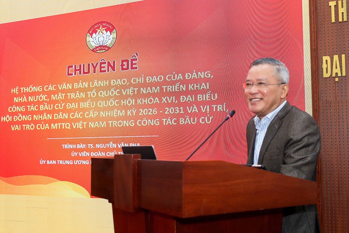 MTTQ Việt Nam tập huấn công tác bầu cử đại biểu Quốc hội khóa XVI và đại biểu Hội đồng nhân dân các cấp - Ảnh 4. MTTQ Việt Nam tập huấn công tác bầu cử đại biểu Quốc hội khóa XVI và đại biểu Hội đồng nhân dân các cấp - Ảnh 4.