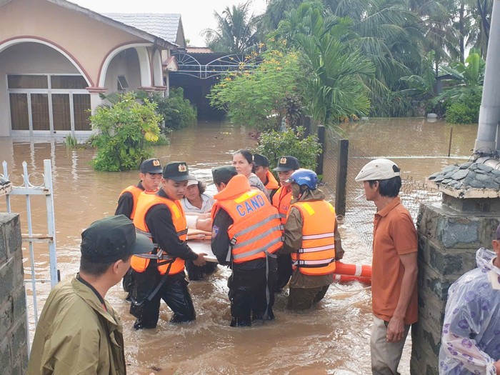 Công an Khánh Hòa: Lá chắn tuyến đầu trước thông tin xấu, độc- Ảnh 1.