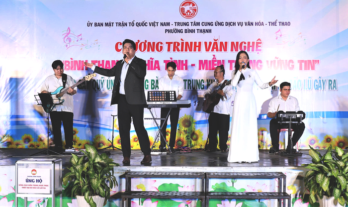 Đêm nhạc "Bình Thạnh nghĩa tình" quyên góp hơn 600 triệu đồng hỗ trợ đồng bào miền Trung- Ảnh 3.