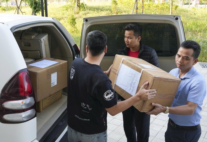 Hơn 100 y, bác sĩ từ Hải Phòng và TPHCM lên đường chi viện cho Đắk Lắk - Ảnh 1. Hơn 100 y, bác sĩ từ Hải Phòng và TPHCM lên đường chi viện cho Đắk Lắk - Ảnh 1.