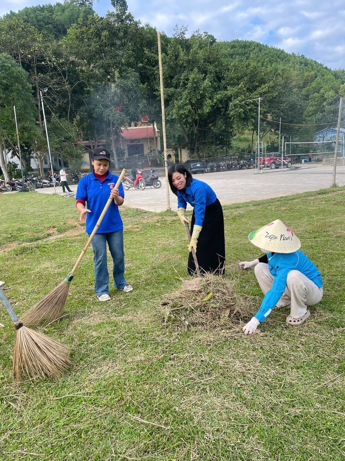 Tuổi trẻ xã Phú Lương chung tay xây dựng nông thôn mới, đô thị văn minh- Ảnh 3. Tuổi trẻ xã Phú Lương chung tay xây dựng nông thôn mới, đô thị văn minh- Ảnh 3.