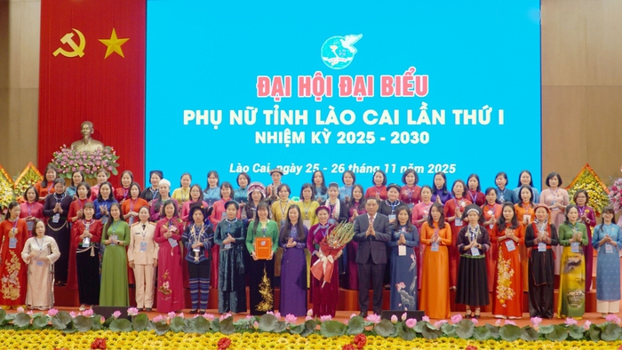 Các cấp Hội LHPN tỉnh Lào Cai cần lấy phụ nữ làm trung tâm, trở thành điểm tựa vững chắc- Ảnh 5.