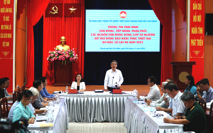 TPHCM: Tiếp nhận hơn 210 tỷ đồng hỗ trợ đồng bào vùng bão, lũ- Ảnh 3.