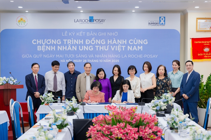 La Roche-Posay hợp tác với Quỹ Ngày Mai Tươi Sáng đồng hành cùng bệnh nhân ung thư- Ảnh 1. La Roche-Posay hợp tác với Quỹ Ngày Mai Tươi Sáng đồng hành cùng bệnh nhân ung thư- Ảnh 1.