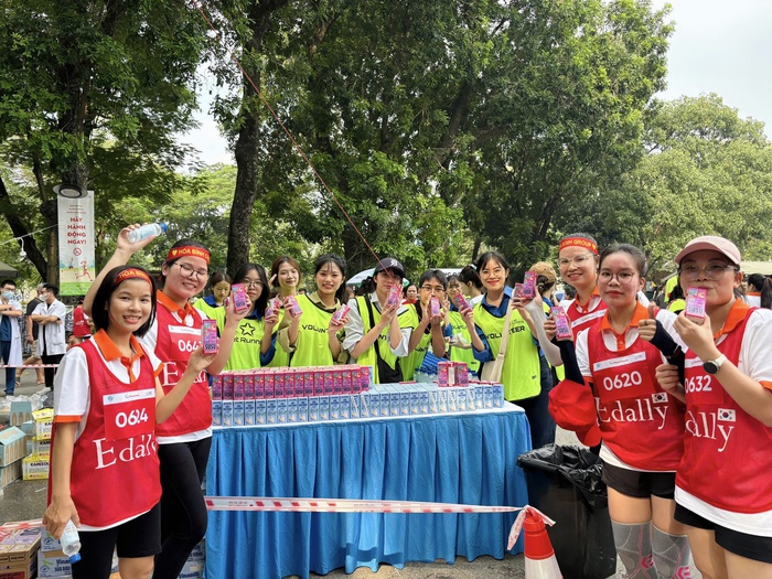 Vinamilk đồng hành cùng Ngày hội Phụ nữ khỏe đẹp và Tiêu dùng xanh- Ảnh 2. Vinamilk đồng hành cùng Ngày hội Phụ nữ khỏe đẹp và Tiêu dùng xanh- Ảnh 2.