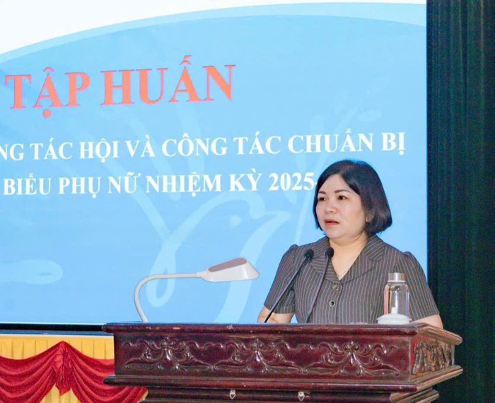 Ninh Bình: Hơn 18 nghìn lượt ý kiến của cán bộ, hội viên, phụ nữ góp ý Dự thảo văn kiện Đại hội XIV của Đảng- Ảnh 1. Ninh Bình: Hơn 18 nghìn lượt ý kiến của cán bộ, hội viên, phụ nữ góp ý Dự thảo văn kiện Đại hội XIV của Đảng- Ảnh 1.
