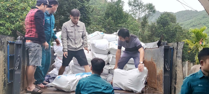 Đà Nẵng triển khai nhiều phương án hỗ trợ người dân ứng phó bão số 13 - Ảnh 3.