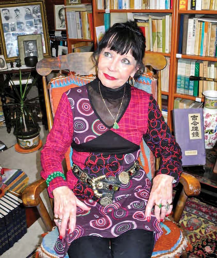 Nữ nhà văn Pháp và bộ tác phẩm về cuộc đời Nguyễn Trãi- Ảnh 1. Nữ nhà văn Pháp và bộ tác phẩm về cuộc đời Nguyễn Trãi- Ảnh 1.