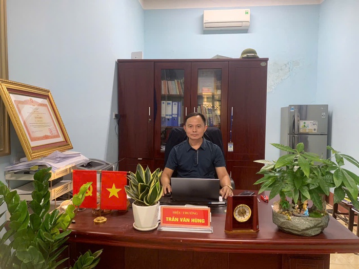 Xây dựng "Trường học không khói thuốc" đảm bảo an toàn cho học sinh- Ảnh 1. Xây dựng "Trường học không khói thuốc" đảm bảo an toàn cho học sinh- Ảnh 1.