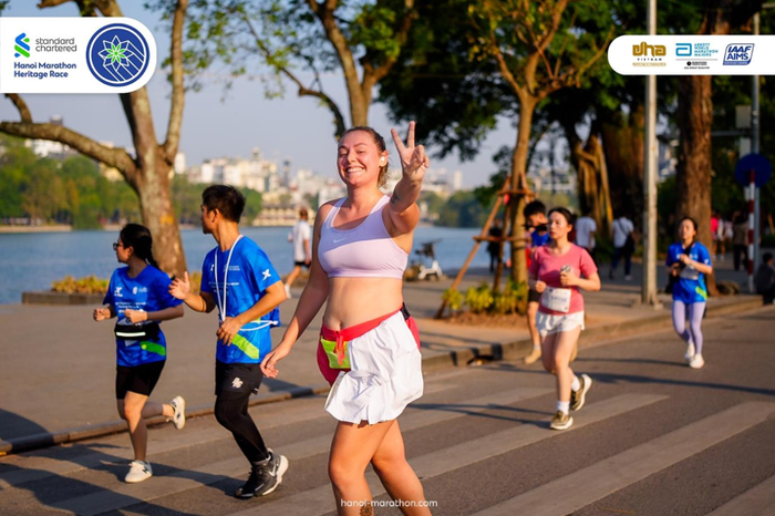 Khám phá cung đường chạy từ Standard Chartered Marathon Di sản Hà Nội 2025- Ảnh 4.