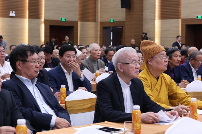 Góp ý Dự thảo Văn kiện Đại hội Đảng XIV: Kiến nghị xây dựng "Cơ chế phản hồi chính sách xã hội" - Ảnh 1. Góp ý Dự thảo Văn kiện Đại hội Đảng XIV: Kiến nghị xây dựng "Cơ chế phản hồi chính sách xã hội" - Ảnh 1.