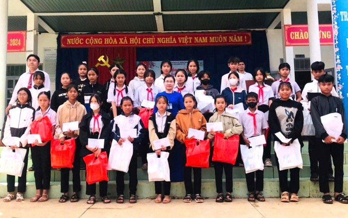 Tiết học đặc biệt trên vùng cao- Ảnh 1.