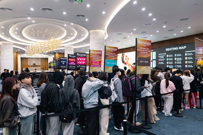 Fan đổ về Ocean City check in G-DRAGON 2025 WORLD TOUR [Übermensch] IN HANOI, háo hức chờ concert lịch sử- Ảnh 2.