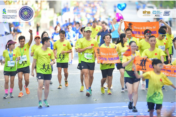Khám phá cung đường chạy từ Standard Chartered Marathon Di sản Hà Nội 2025- Ảnh 3.