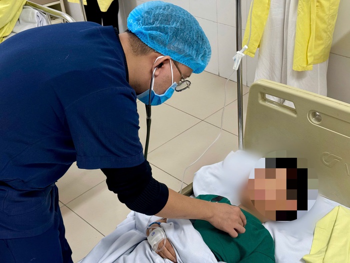 Thời tiết giao mùa, nhiều trẻ nhỏ nhập viện vì cúm A- Ảnh 1. Thời tiết giao mùa, nhiều trẻ nhỏ nhập viện vì cúm A- Ảnh 1.