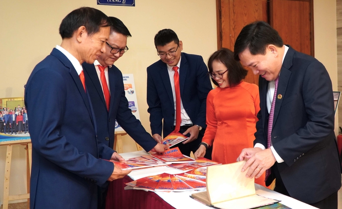 Diện mạo mới - Sứ mệnh mới của Viện Chiến lược và Chính sách Mặt trận- Ảnh 3. Diện mạo mới - Sứ mệnh mới của Viện Chiến lược và Chính sách Mặt trận- Ảnh 3.