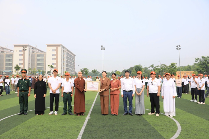 Phát huy vai trò nòng cốt của Mặt trận Tổ quốc Việt Nam trong tập hợp, đoàn kết dân tộc, tôn giáo - Ảnh 1. Phát huy vai trò nòng cốt của Mặt trận Tổ quốc Việt Nam trong tập hợp, đoàn kết dân tộc, tôn giáo - Ảnh 1.