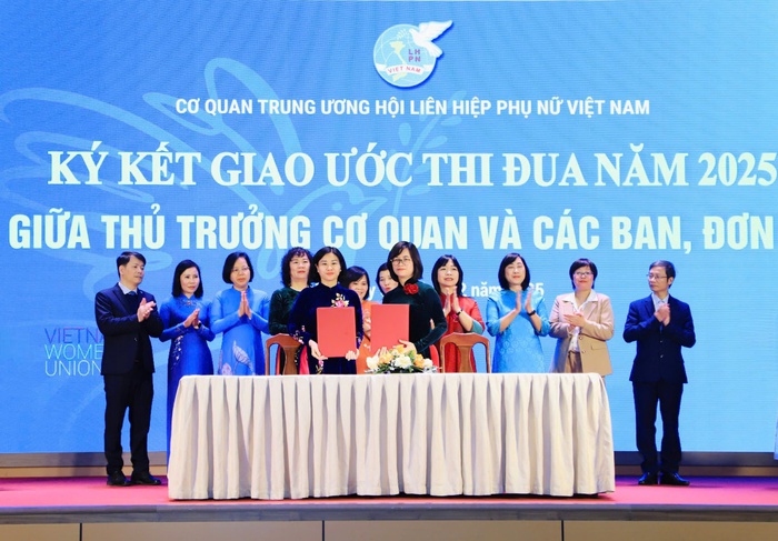 Cơ quan TƯ Hội LHPN Việt Nam gặp mặt đầu xuân Ất Tỵ 2025- Ảnh 1.