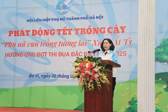 Chủ tịch Hội LHPN Việt Nam Nguyễn Thị Tuyến tham dự lễ phát động Tết trồng cây tại Hà Nội- Ảnh 1.