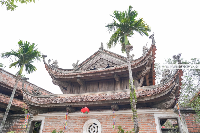 Du khách nô nức đến cầu bình an, chiêm bái những Bảo vật quốc gia ở Đệ nhất cổ tự của Hà Nội- Ảnh 17. Du khách nô nức đến cầu bình an, chiêm bái những Bảo vật quốc gia ở Đệ nhất cổ tự của Hà Nội- Ảnh 17.
