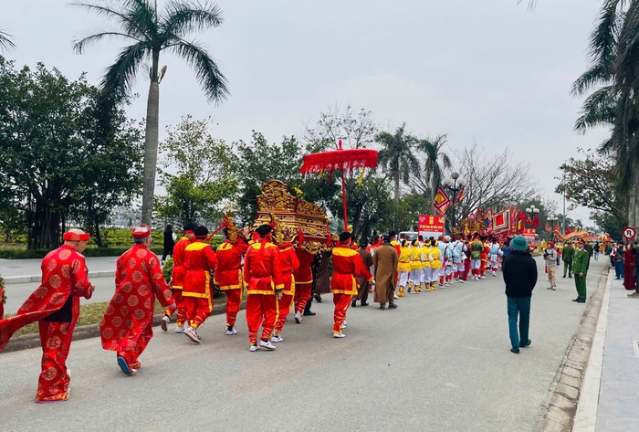 Lễ rước nước, tế cá Đền Trần Nam Định: Truyền thống linh thiêng và khởi nguồn phúc lộc- Ảnh 2.