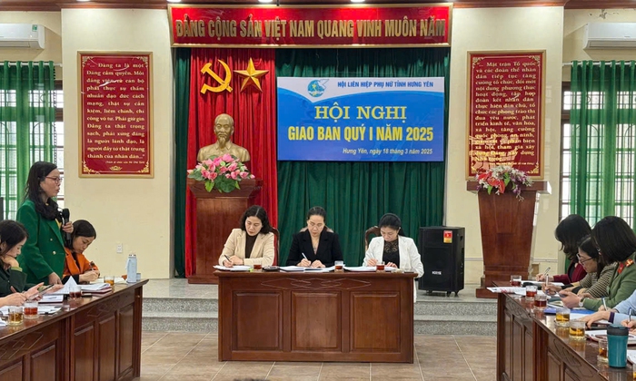 Hội LHPN Hưng Yên: Đẩy mạnh hỗ trợ xóa nhà tạm, nhà dột nát cho hội viên phụ nữ- Ảnh 1. Hội LHPN Hưng Yên: Đẩy mạnh hỗ trợ xóa nhà tạm, nhà dột nát cho hội viên phụ nữ- Ảnh 1.