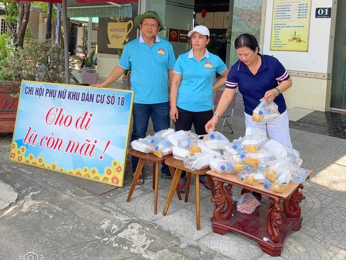 Tập hợp, thu hút phụ nữ trên không gian mạng: Bước đột phá thời đại số- Ảnh 1.