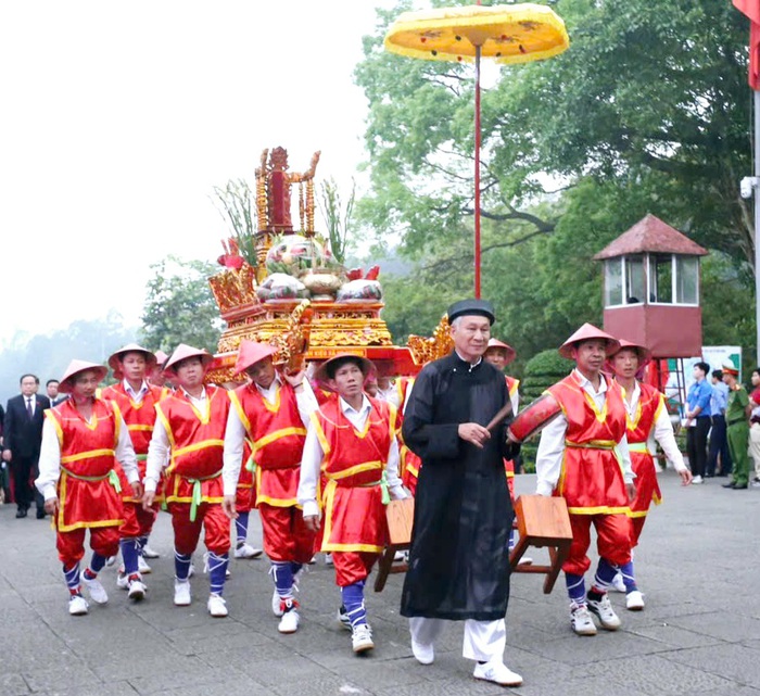 Hơn 20 hoạt động lớn diễn ra tại Giỗ Tổ Hùng Vương và Tuần Văn hóa - Du lịch Đất Tổ 2025- Ảnh 1. Hơn 20 hoạt động lớn diễn ra tại Giỗ Tổ Hùng Vương và Tuần Văn hóa - Du lịch Đất Tổ 2025- Ảnh 1.