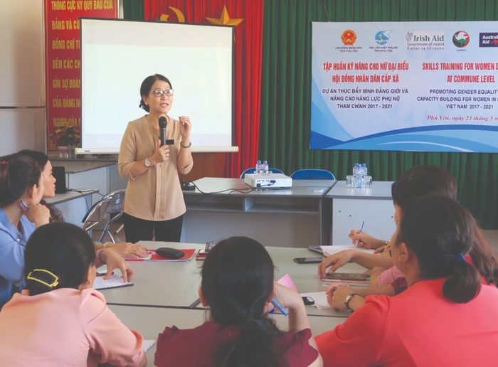 Xây dựng và phát triển đội ngũ cán bộ nữ ngang tầm kỷ nguyên mới- Ảnh 1. Xây dựng và phát triển đội ngũ cán bộ nữ ngang tầm kỷ nguyên mới- Ảnh 1.