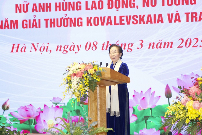 2 nhà khoa học nữ được trao Giải thưởng Kovalevskaia năm 2024- Ảnh 1. 2 nhà khoa học nữ được trao Giải thưởng Kovalevskaia năm 2024- Ảnh 1.