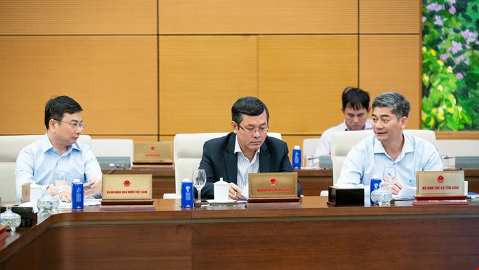 Cử tri và Nhân dân quan tâm, đồng tình ủng hộ công tác sắp xếp, tinh gọn tổ chức bộ máy- Ảnh 2.