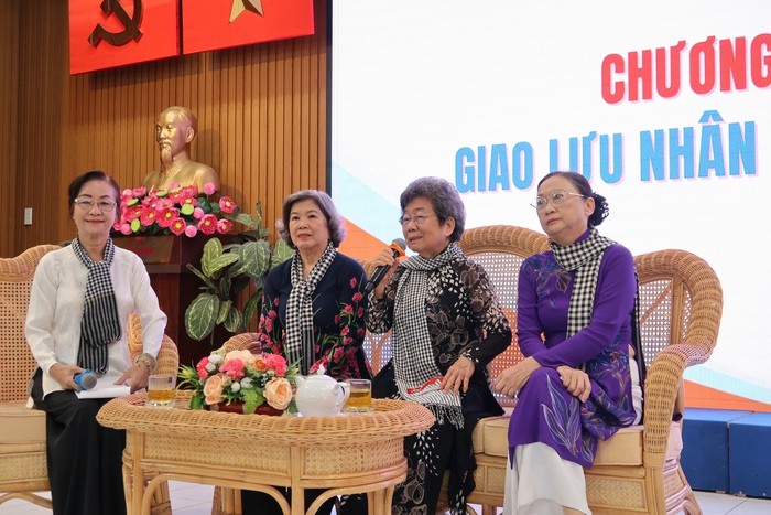 "Ký ức Người mẹ Bàn Cờ" - Phụ nữ quận 3 tri ân và tiếp nối truyền thống- Ảnh 1. "Ký ức Người mẹ Bàn Cờ" - Phụ nữ quận 3 tri ân và tiếp nối truyền thống- Ảnh 1.
