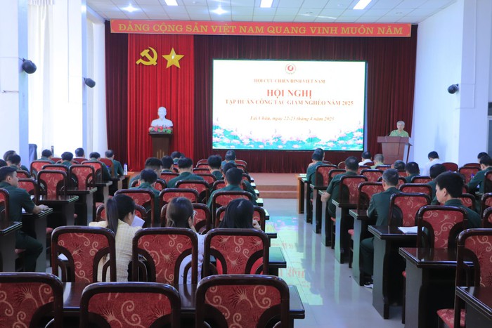 Lai Châu: Tập huấn công tác giảm nghèo năm 2025- Ảnh 1. Lai Châu: Tập huấn công tác giảm nghèo năm 2025- Ảnh 1.