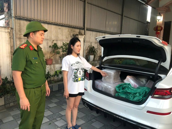 Tinh vi thủ đoạn sản xuất thuốc bảo vệ thực vật giả từ hạt nêm- Ảnh 3. Tinh vi thủ đoạn sản xuất thuốc bảo vệ thực vật giả từ hạt nêm- Ảnh 3.