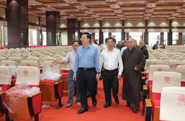 Phó Thủ tướng Mai Văn Chính khảo sát công tác chuẩn bị cho Đại lễ Phật đản Vesak Liên Hợp Quốc 2025- Ảnh 1.