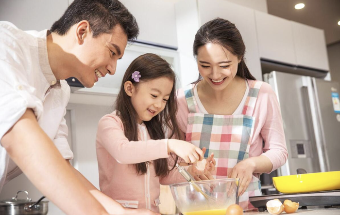 "Thời gian vàng" giúp trẻ học kỹ năng sống và thói quen ăn uống lành mạnh- Ảnh 1.