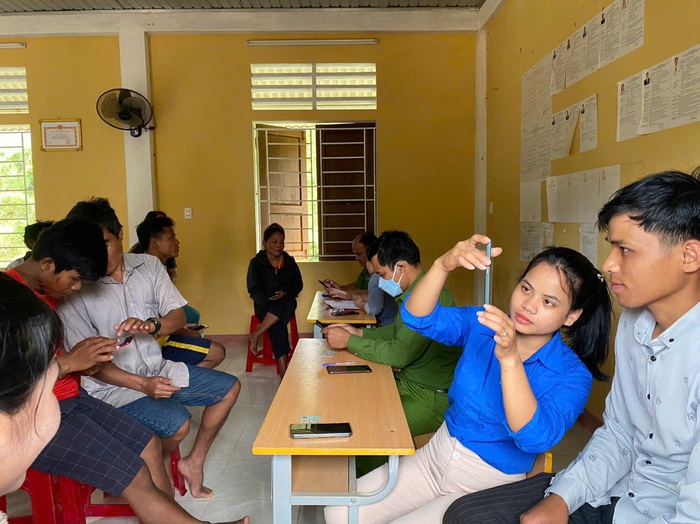 Người phụ nữ Pa Cô và hành trình “lên mạng” giữa đại ngàn Đakrông- Ảnh 1. Người phụ nữ Pa Cô và hành trình “lên mạng” giữa đại ngàn Đakrông- Ảnh 1.