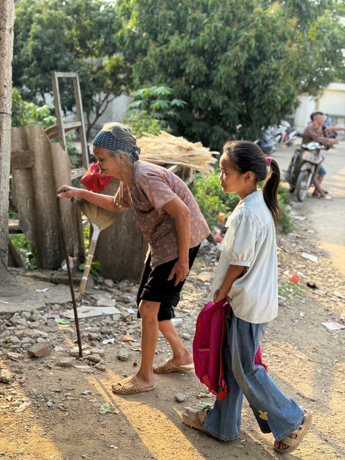 "Cánh cửa tương lai" - Mang hy vọng đến cho trẻ khuyết tật, mồ côi, hoàn cảnh khó khăn- Ảnh 2. "Cánh cửa tương lai" - Mang hy vọng đến cho trẻ khuyết tật, mồ côi, hoàn cảnh khó khăn- Ảnh 2.