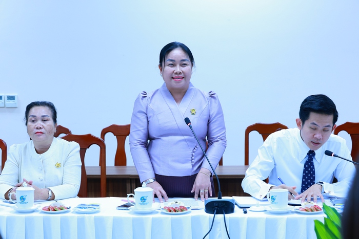 Hội LHPN Thủ đô Viêng Chăn (Lào) chào xã giao Trung ương Hội LHPN Việt Nam- Ảnh 2. Hội LHPN Thủ đô Viêng Chăn (Lào) chào xã giao Trung ương Hội LHPN Việt Nam- Ảnh 2.