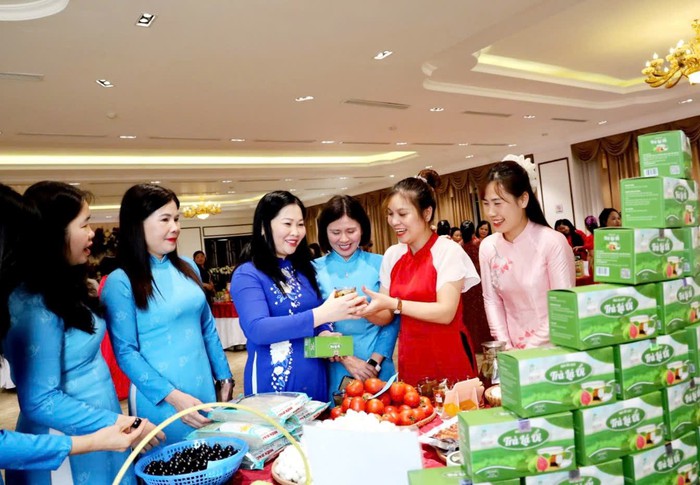 Những "người dẫn đường" nơi vùng cao giúp phụ nữ Yên Bái thoát nghèo- Ảnh 3. Những "người dẫn đường" nơi vùng cao giúp phụ nữ Yên Bái thoát nghèo- Ảnh 3.
