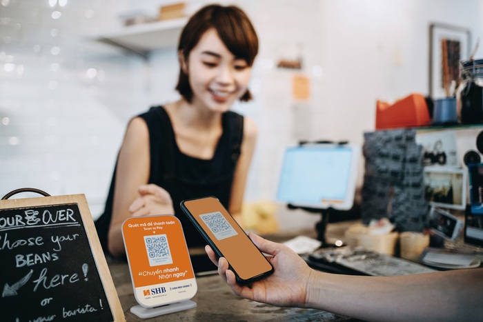 SHB ra mắt dịch vụ Loa thanh toán, hỗ trợ khách hàng phòng tránh gian lận giao dịch- Ảnh 1. SHB ra mắt dịch vụ Loa thanh toán, hỗ trợ khách hàng phòng tránh gian lận giao dịch- Ảnh 1.