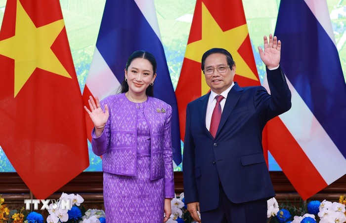 Hai Thủ tướng Việt Nam và Thái Lan đồng chủ trì Kỳ họp lần thứ tư Nội các chung giữa hai nước- Ảnh 9. Hai Thủ tướng Việt Nam và Thái Lan đồng chủ trì Kỳ họp lần thứ tư Nội các chung giữa hai nước- Ảnh 9.