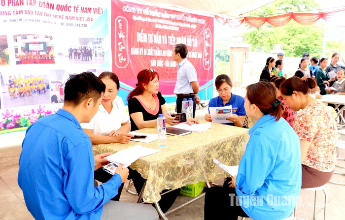 Yên Sơn - Tuyên Quang: Đào tạo nghề và cung cấp thông tin việc làm để giảm nghèo- Ảnh 2. Yên Sơn - Tuyên Quang: Đào tạo nghề và cung cấp thông tin việc làm để giảm nghèo- Ảnh 2.
