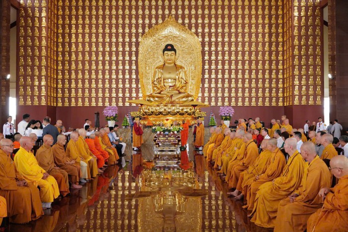 Xá - lợi Đức Phật đã được tôn trí, an vị tại chùa Thanh Tâm, TPHCM- Ảnh 9. Xá - lợi Đức Phật đã được tôn trí, an vị tại chùa Thanh Tâm, TPHCM- Ảnh 9.