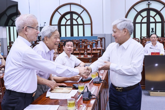 Ủy ban TƯ MTTQ Việt Nam đánh giá sơ bộ kết quả lấy ý kiến vào dự thảo Nghị quyết sửa đổi, bổ sung một số điều của Hiến pháp năm 2013- Ảnh 1. Ủy ban TƯ MTTQ Việt Nam đánh giá sơ bộ kết quả lấy ý kiến vào dự thảo Nghị quyết sửa đổi, bổ sung một số điều của Hiến pháp năm 2013- Ảnh 1.