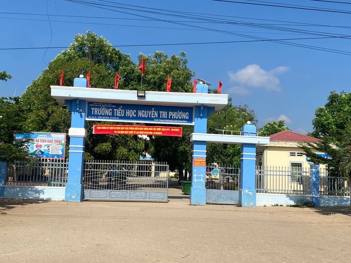 Gia Lai chấn chỉnh đạo đức nhà giáo, tăng cường bảo vệ quyền trẻ em và phòng, chống xâm hại trẻ em- Ảnh 1. Gia Lai chấn chỉnh đạo đức nhà giáo, tăng cường bảo vệ quyền trẻ em và phòng, chống xâm hại trẻ em- Ảnh 1.